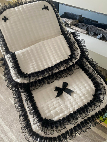 White black quilted babies - white,