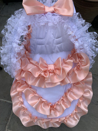 White peach universal baby car - white/peach,