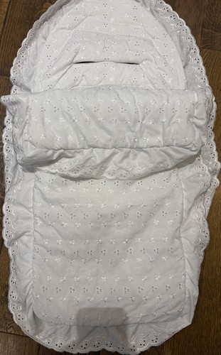Broderie anglaise footmuff - broderie,